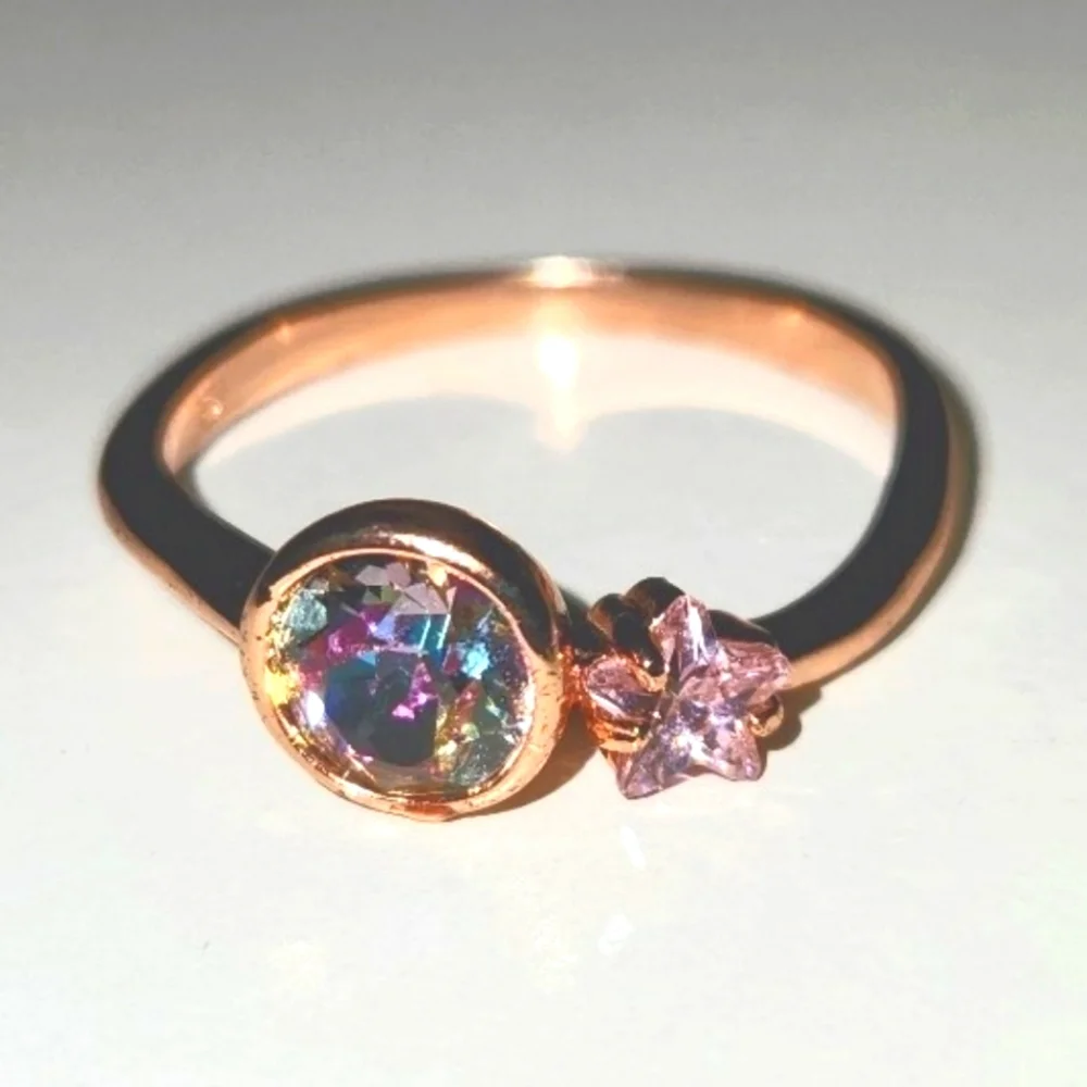 Fragrant Jewels Bypass Ring, Sz. 9 - Picture 1 of 8